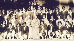 First ever picture of National Indian Women's Cricket team with Indira Gandhi.